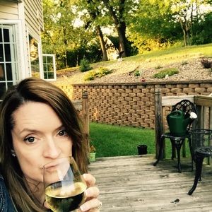 Meet your Posher, Nikki